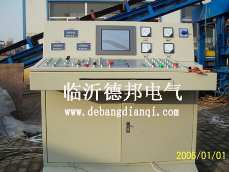 PLC、觸摸屏控制系統(tǒng)214